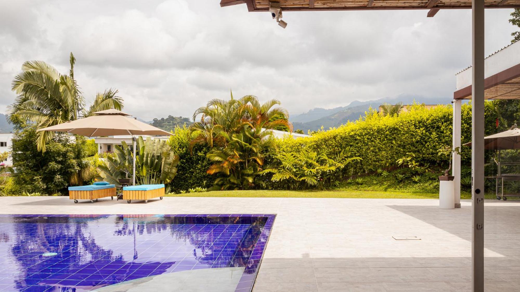 Hermosa Casa Campestre A 9 Minutos De La Ciudad ペレイラ エクステリア 写真